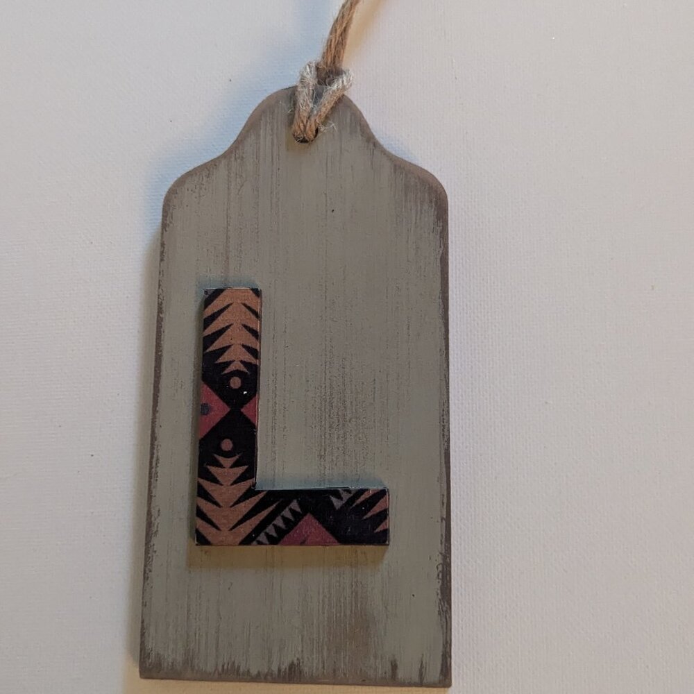 NWT Rustic Letter 'L' Wood Sign Farmhouse Zig Zag Michael's Fall Home Wall Decor - Picture 2 of 7